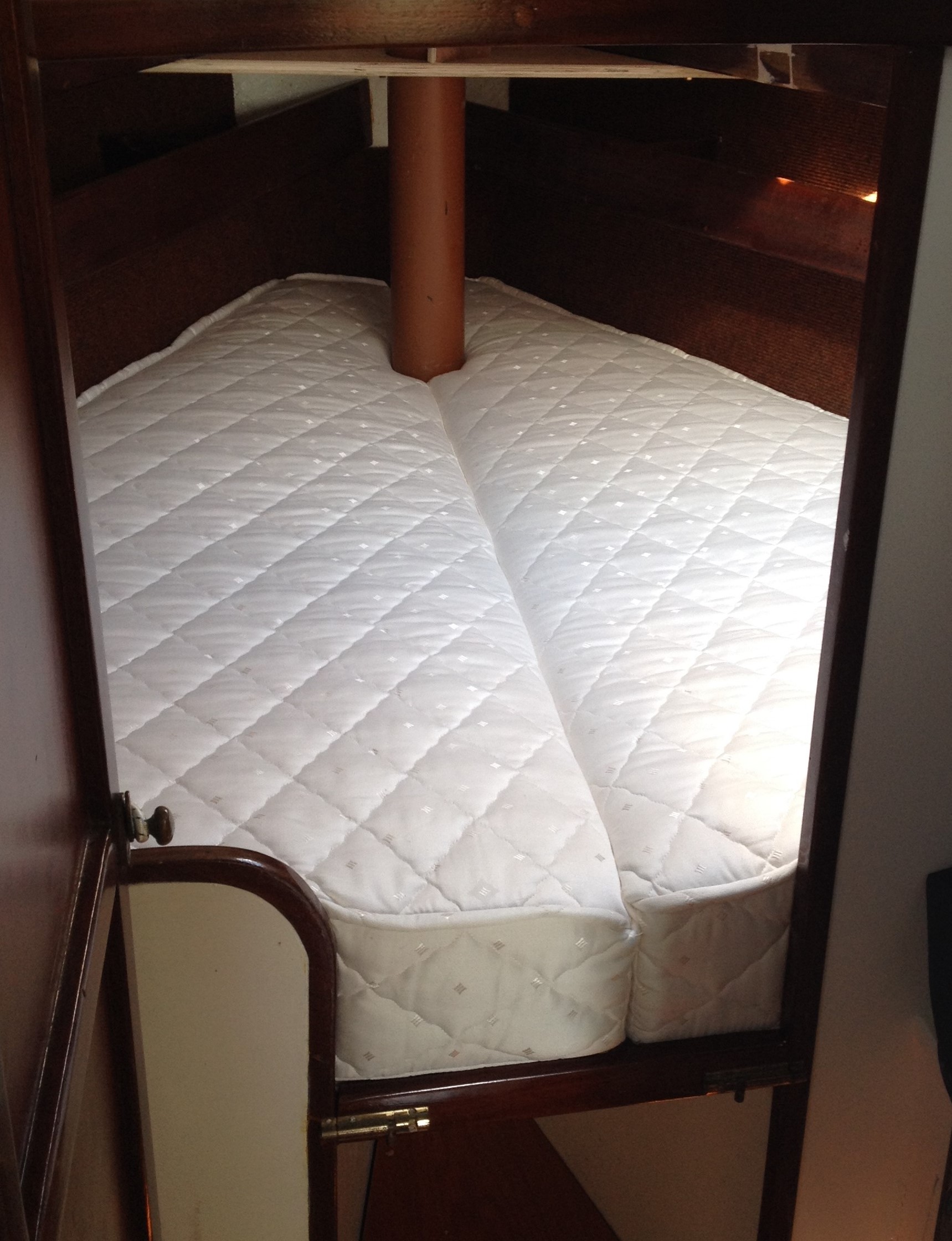 mattress with pipe for web 2